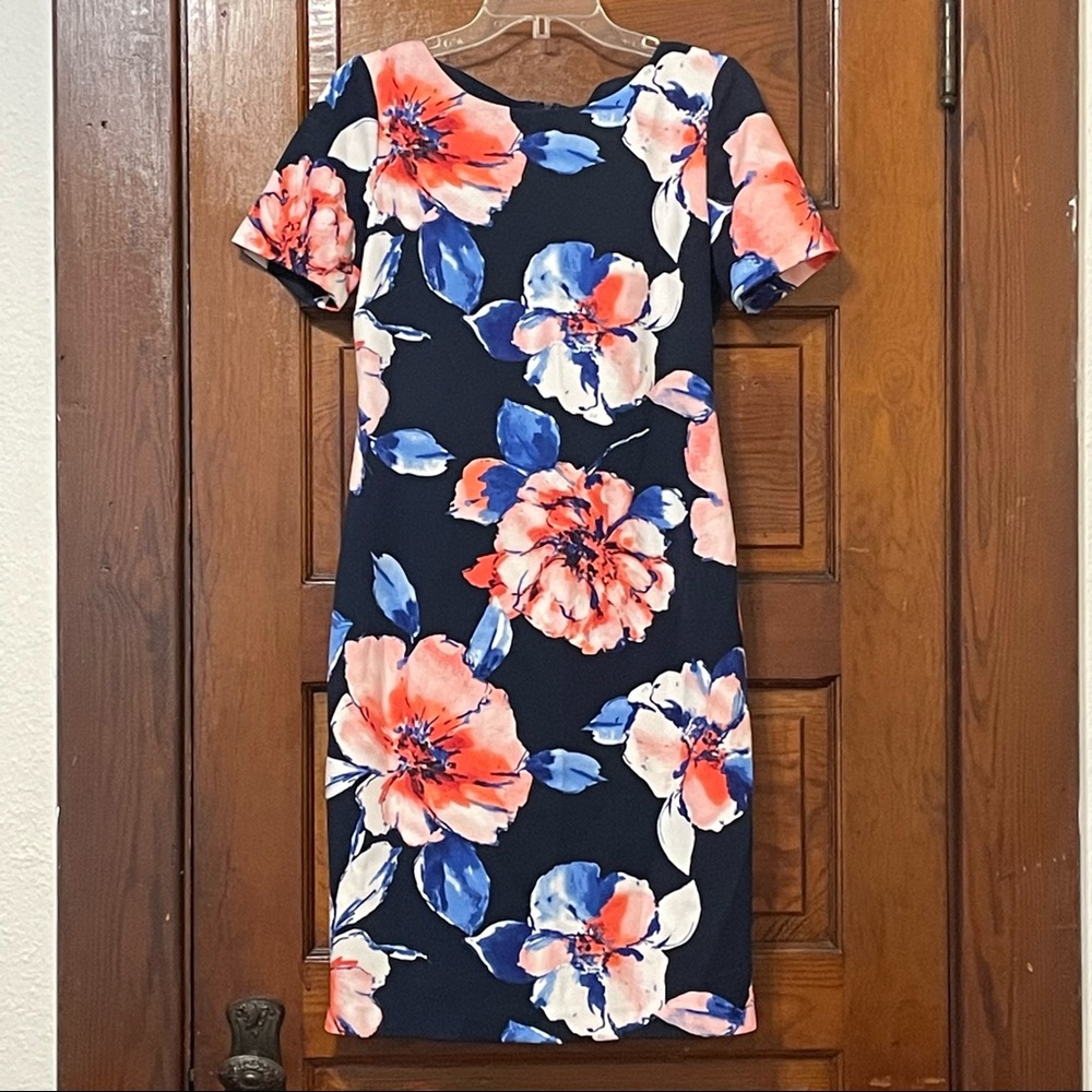 Chelsea Rose Short Sleeve Floral Sheath Dress Size 6